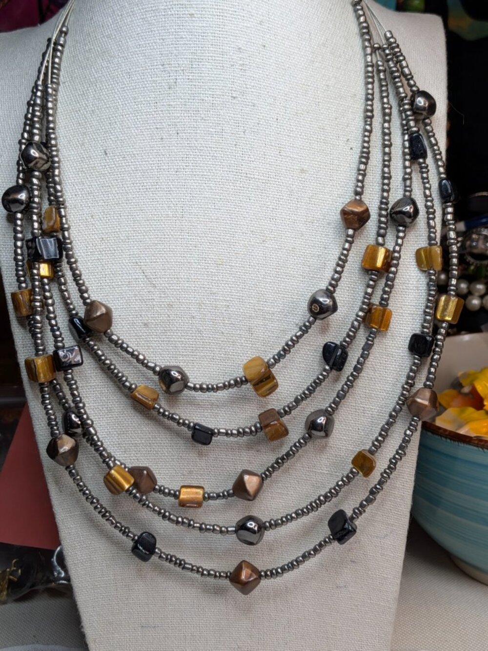 Vintage 5‑Strand Shell & Glass Collier Necklace